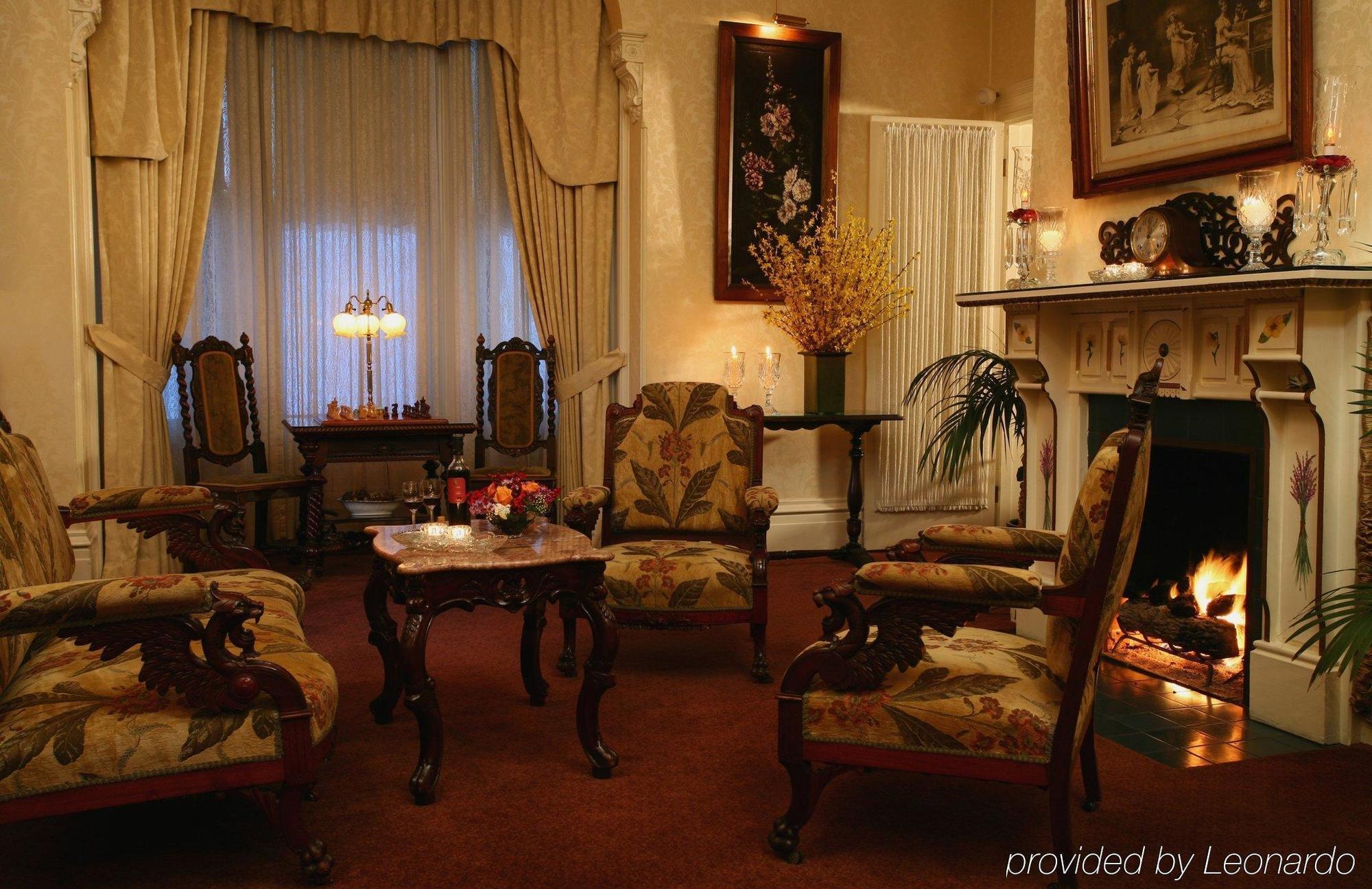 Madrona Manor Hotel ฮีลด์สเบิร์ก ห้อง รูปภาพ